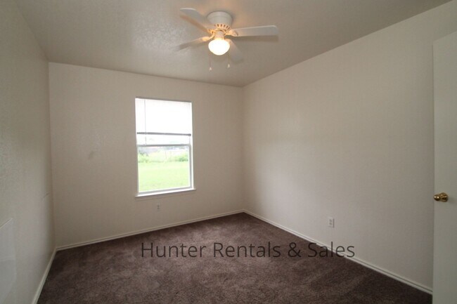 Building Photo - Spacious & Affordable Living in Northeast Killeen