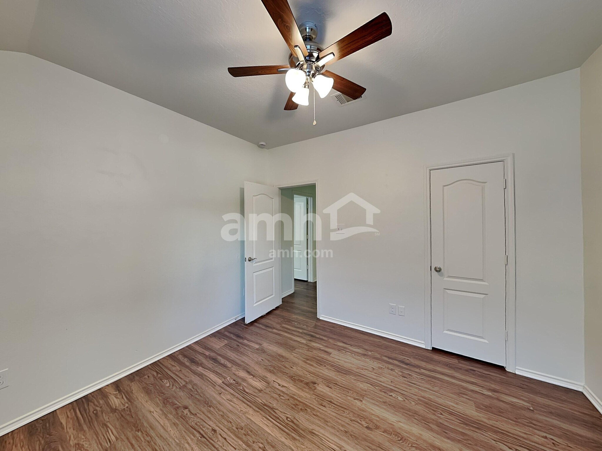 Building Photo - 21515 Rose Mill Dr