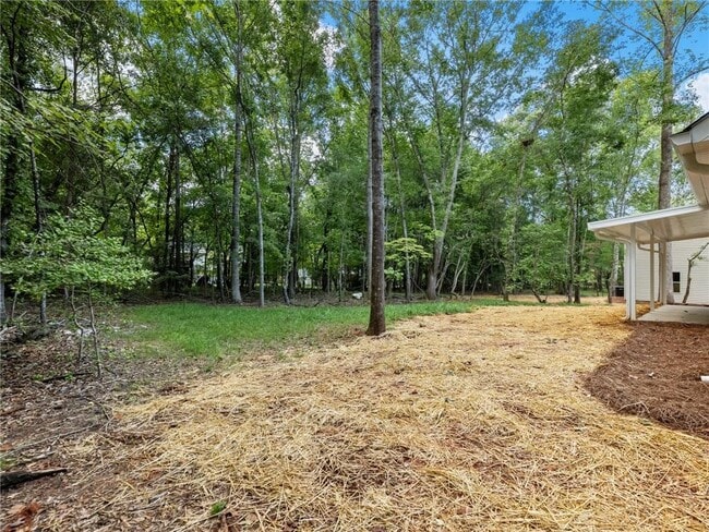 Building Photo - 8079 Beachwood Dr