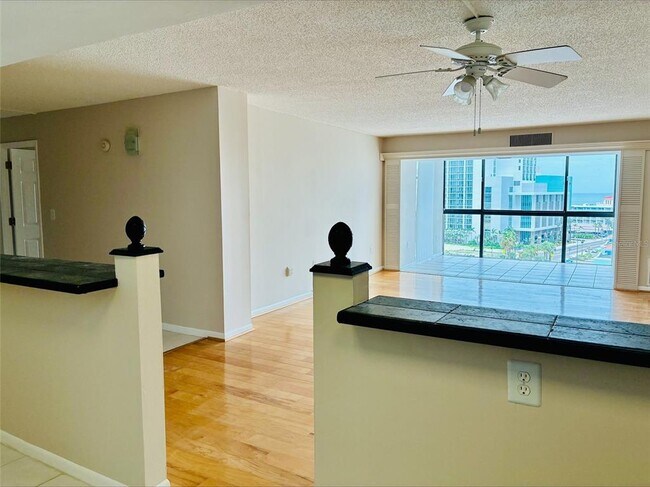 Building Photo - 800 S Gulfview Blvd