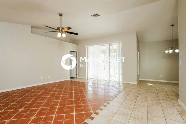 Building Photo - 3 Bedroom Pet-Friendly Home in Cape Coral, FL with Main Street Renewal