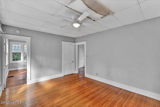 Building Photo - 2059 Alta Ave
