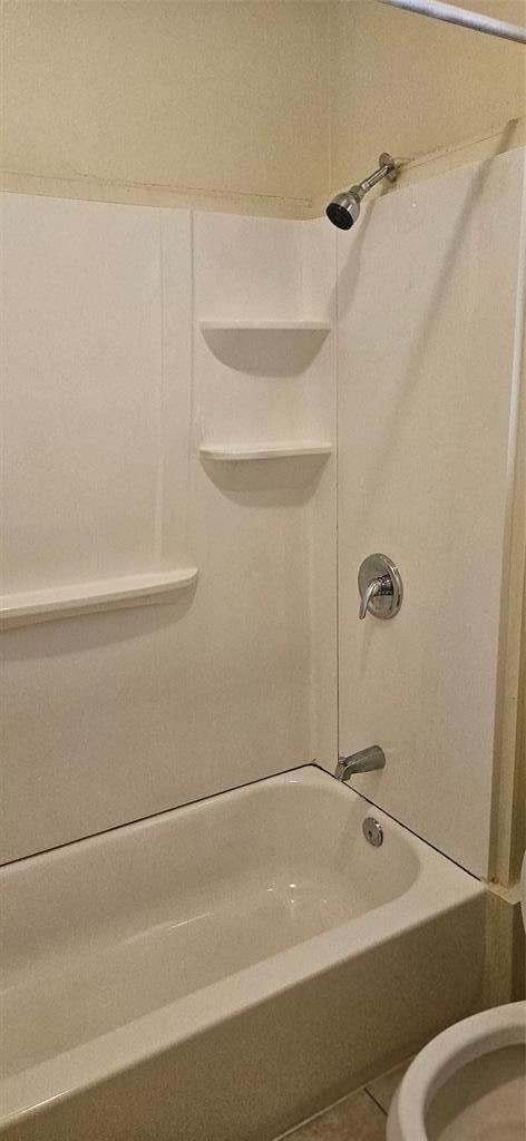 Building Photo - 704 W 22nd St