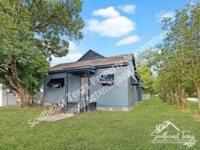 Building Photo - 1500 Ave C