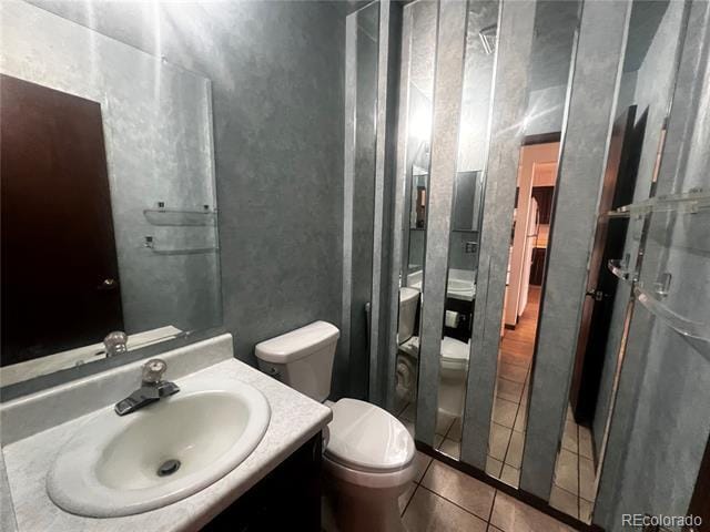 Building Photo - 2750 S Heather Gardens Way