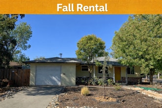 Building Photo - Fall Rental: Charming 2-bedroom, 1-bathroom duplex near UC Davis featuring central heating and ai...