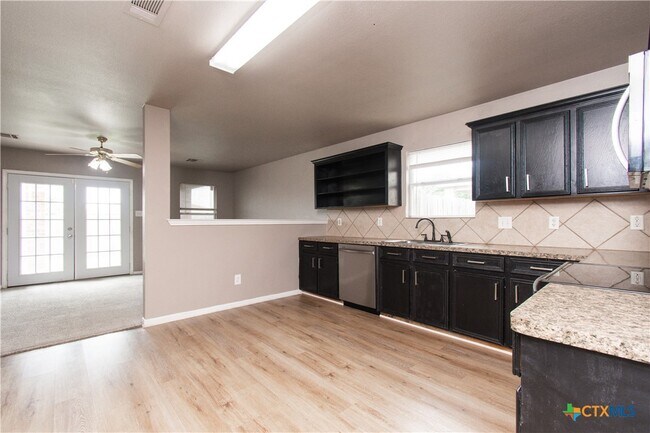 Building Photo - 4004 Bull Run Dr