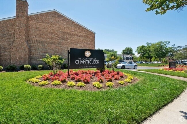 Building Photo - The Courtyards of Chanticleer