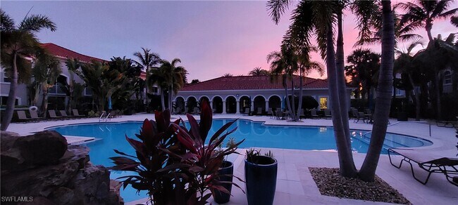 Building Photo - 8561 Violeta St