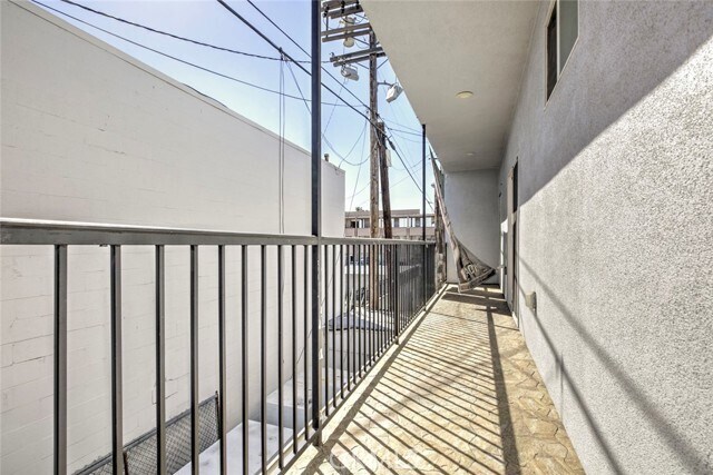 Building Photo - 14328 Gilmore St