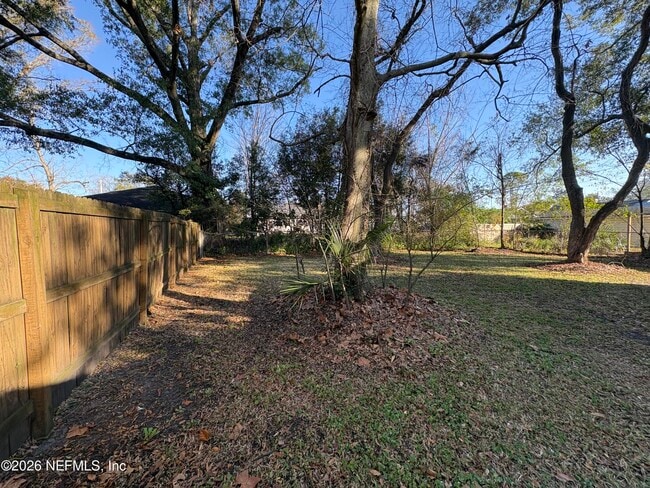 Building Photo - 4719 Crescent St