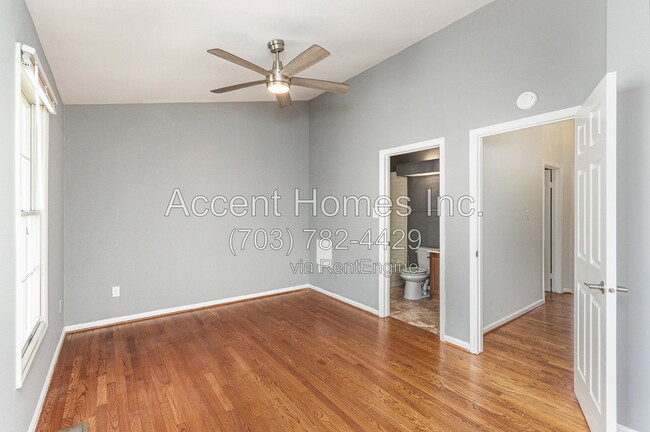 Building Photo - 5028 9th St S