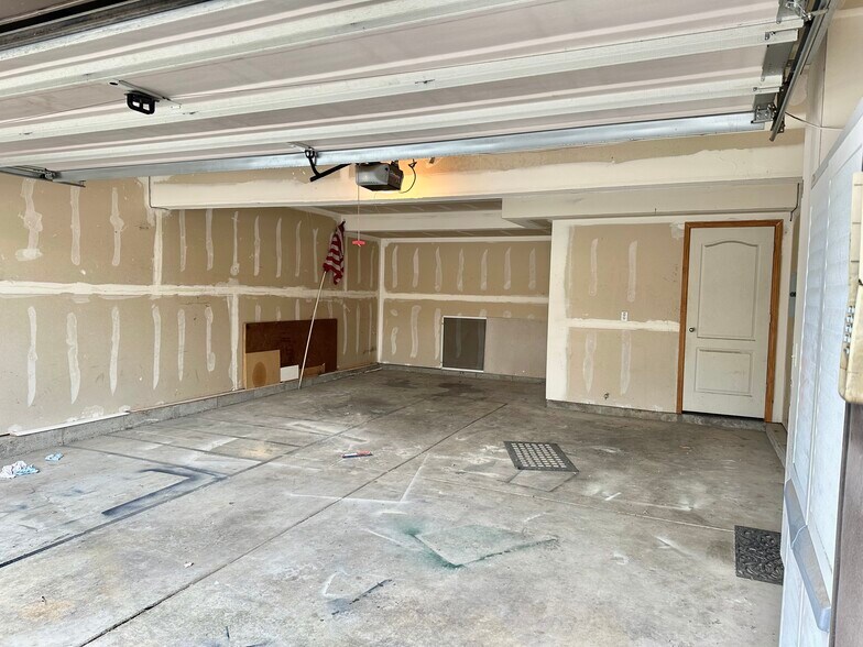 Building Photo - 1186 N 3020 W