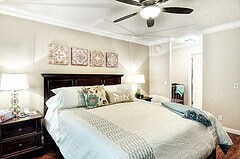 Building Photo - 964 W Lamark Ln