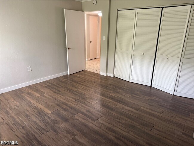 Building Photo - 1830 Maravilla Ave