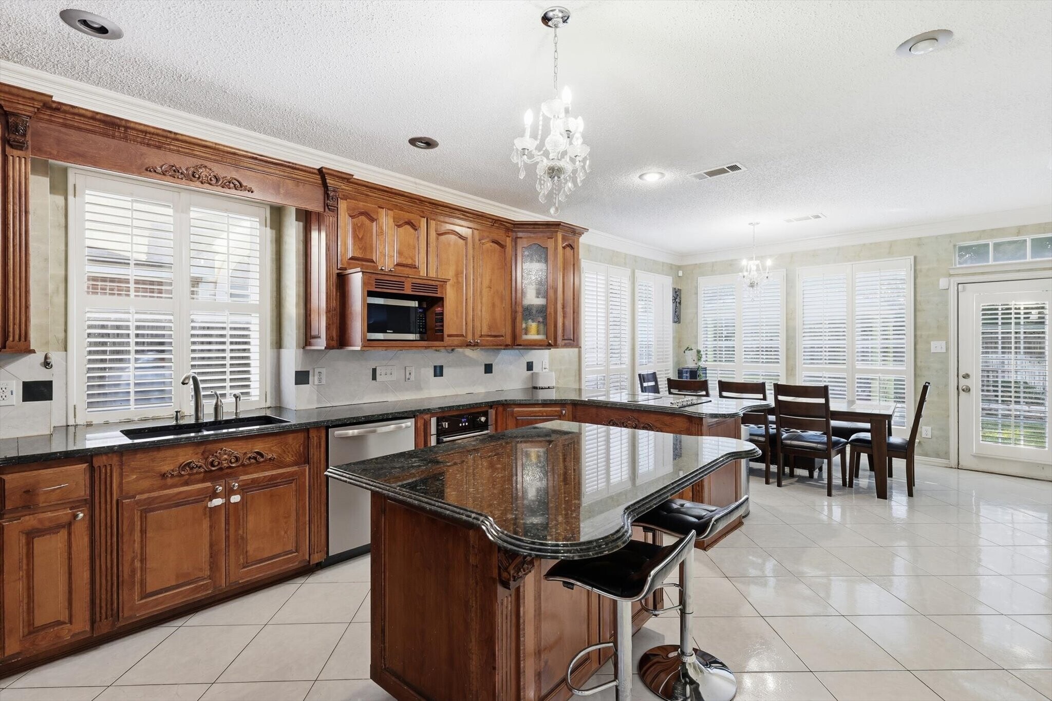 Building Photo - 2014 Rumson Dr