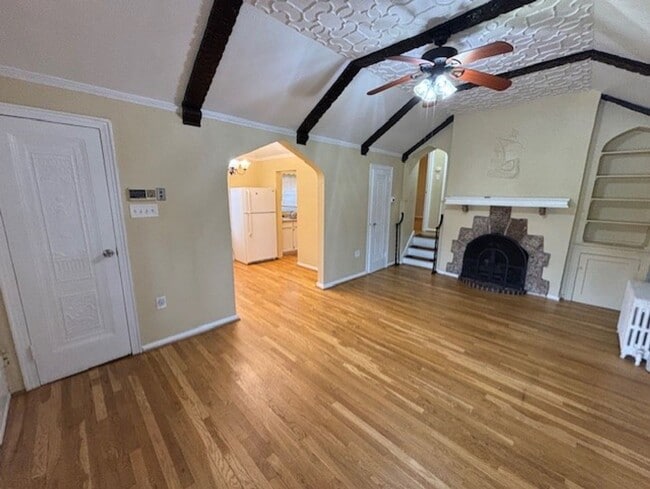 Building Photo - Beautiful Home for Rent