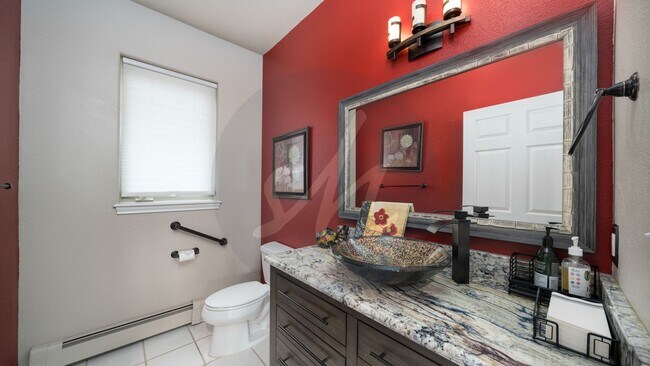 Building Photo - Million Dollar Views in Larkspur