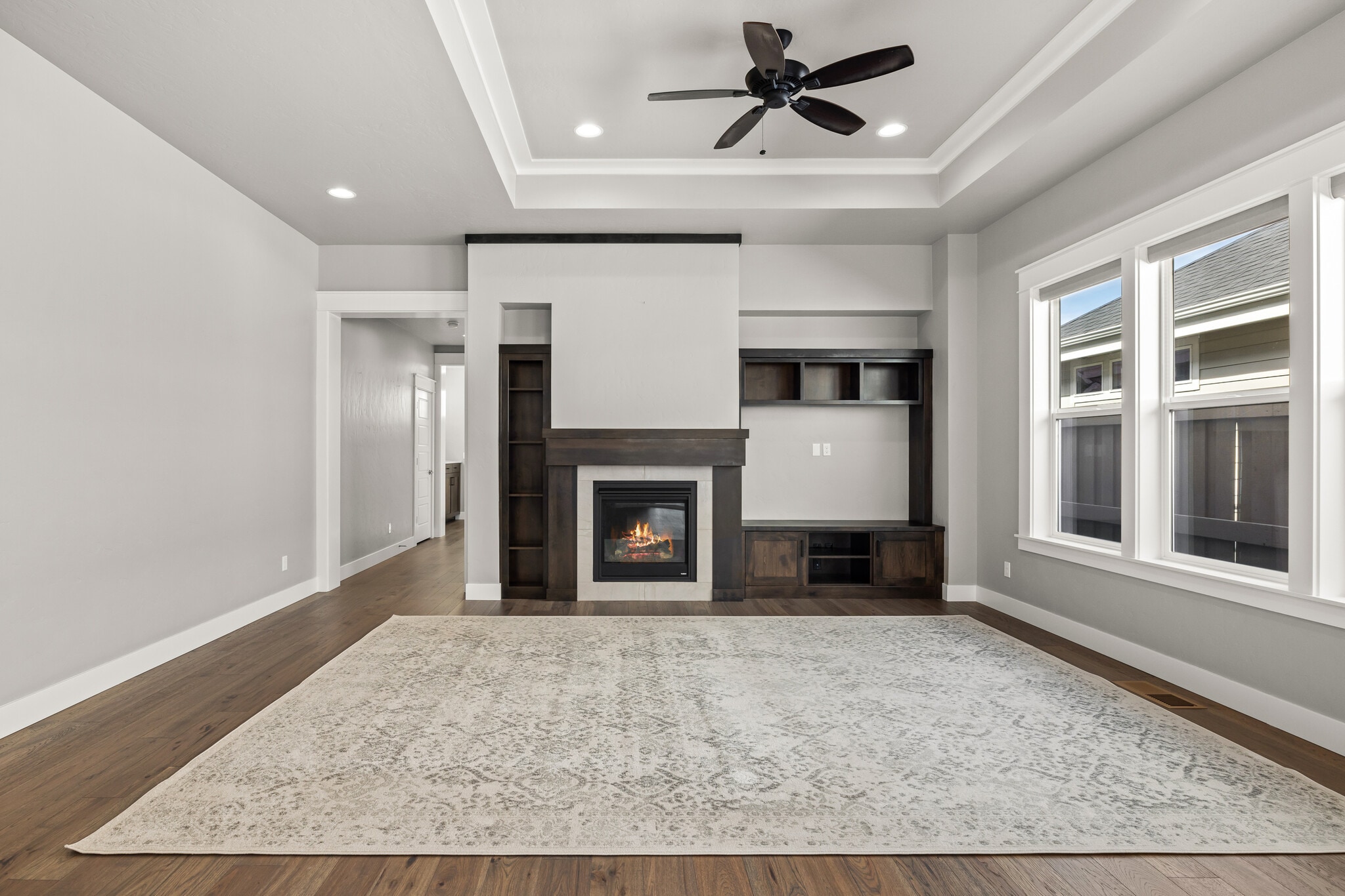 Building Photo - 6288 N Vicenza Ln
