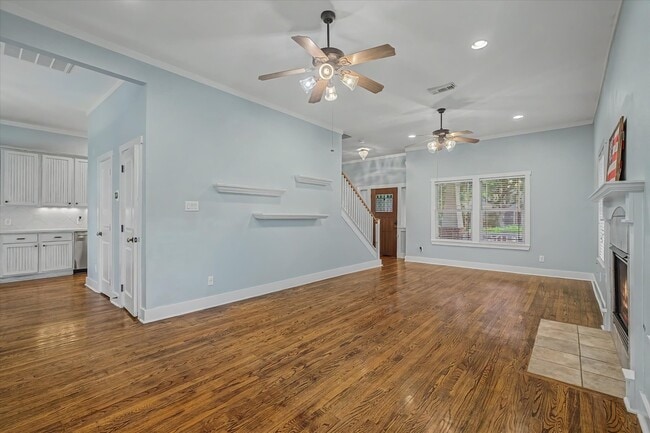 Building Photo - 98 Borondo Reach