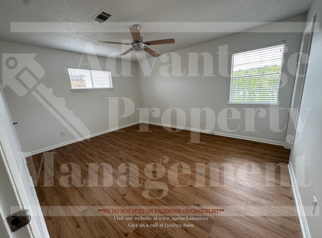 Building Photo - 10823 Breckenridge Dr