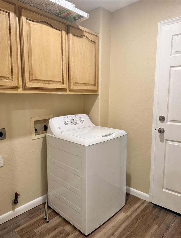 Building Photo - 1306 Meadow Cove