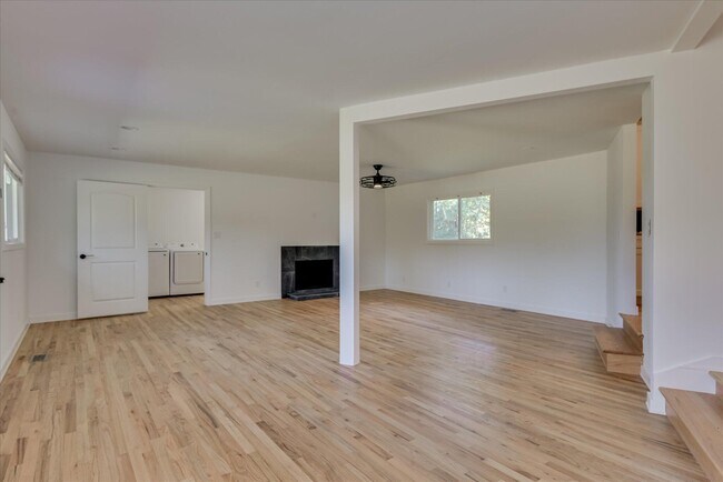 Building Photo - 2897 Wagener Rd