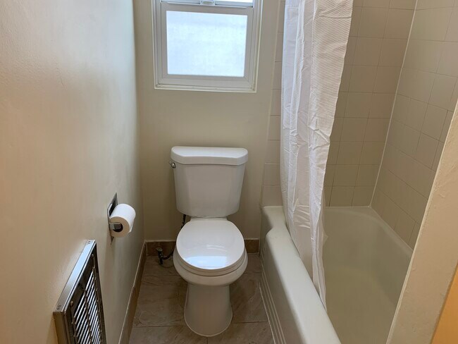 Bathroom - 2405 W Via Corona