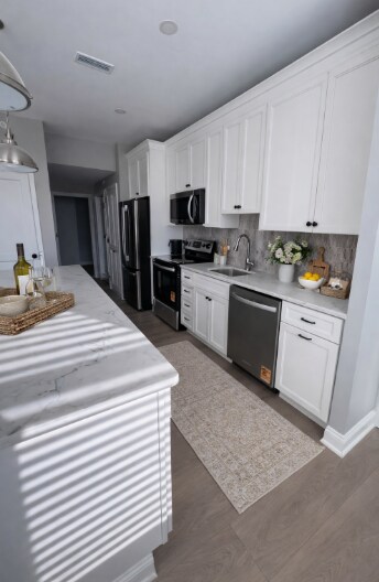 Kitchen - 8 Campbell Ave