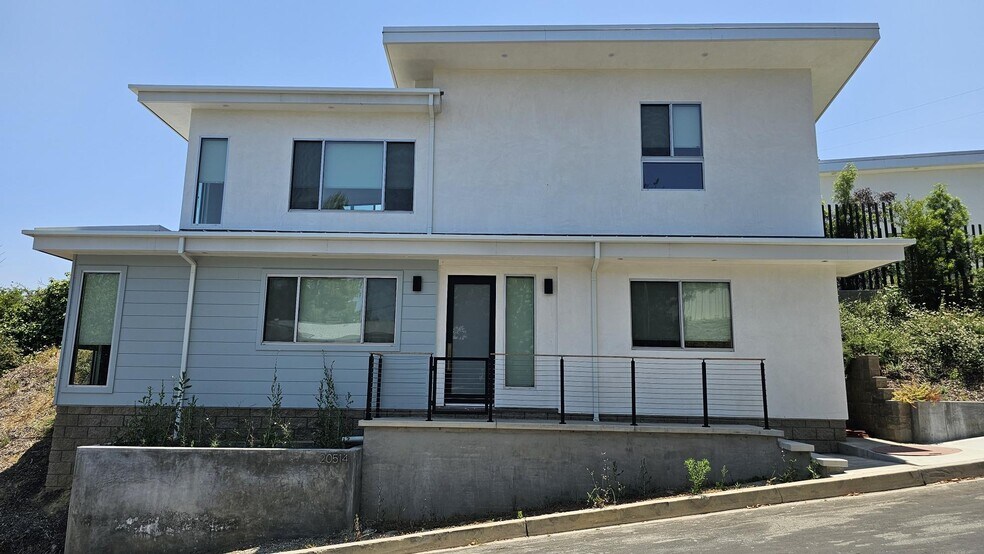 Building Photo - 20514 Califa St