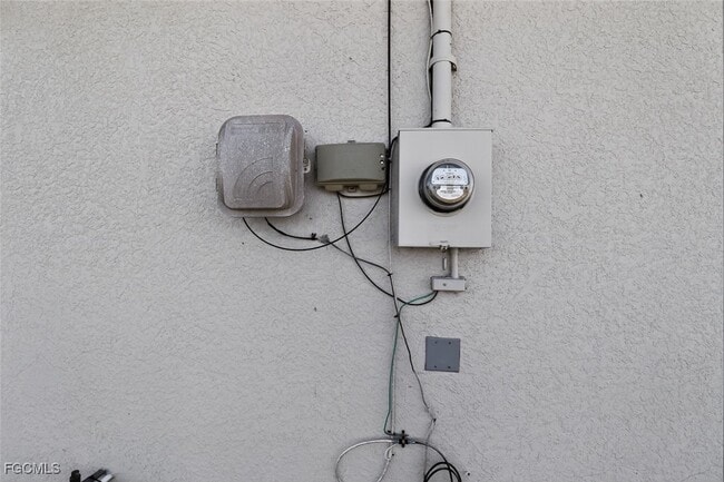 Building Photo - 4301 NW 36th Pl