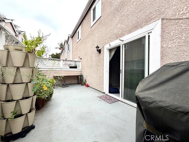 Building Photo - 619 N Guadalupe Ave