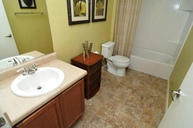 Building Photo - 757 S Harry P Stagg Dr