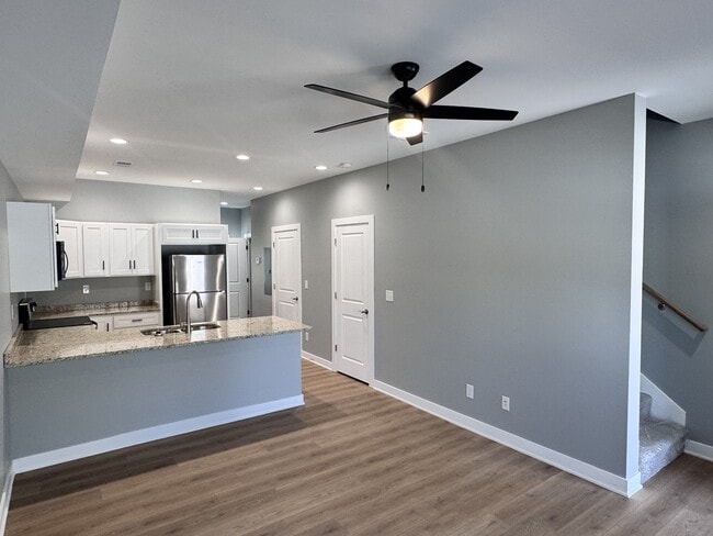 Building Photo - 1617 KY-1247