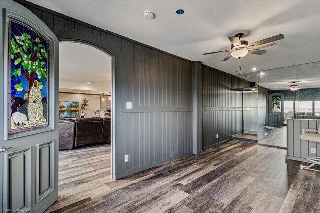 Building Photo - 4548 Chaha Rd