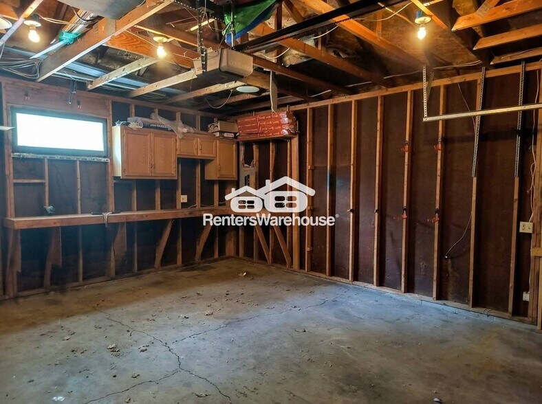 Building Photo - 9638 172nd St W