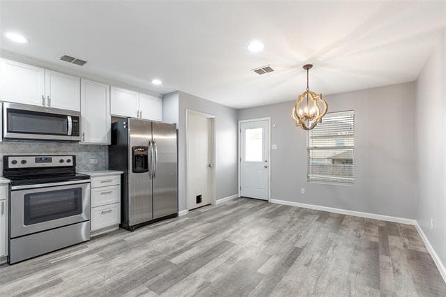Building Photo - 14109 Cochise Dr