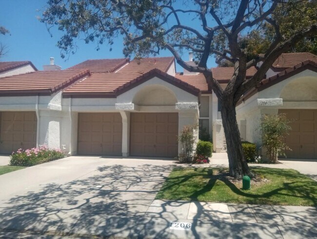 Building Photo - 1206 Mission Verde Dr
