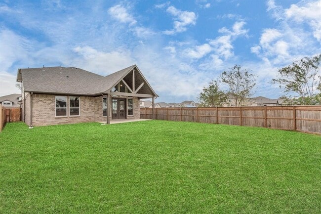 Building Photo - 1830 Waters Branch Dr