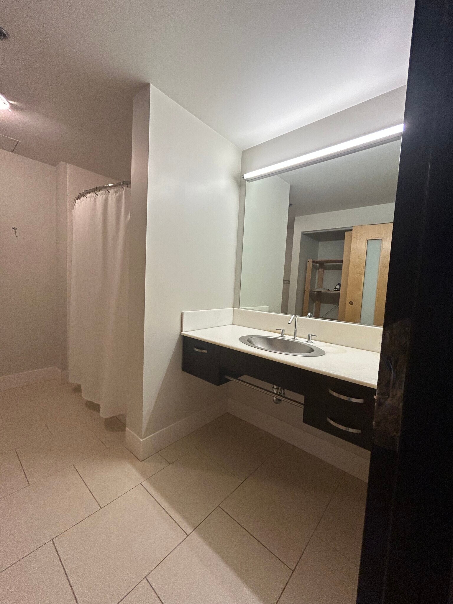 Barthroom - 1410 NW Kearney St