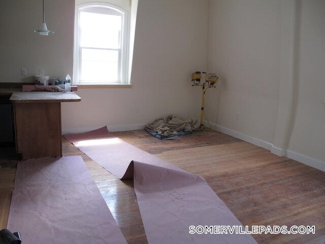 Building Photo - 358 Broadway