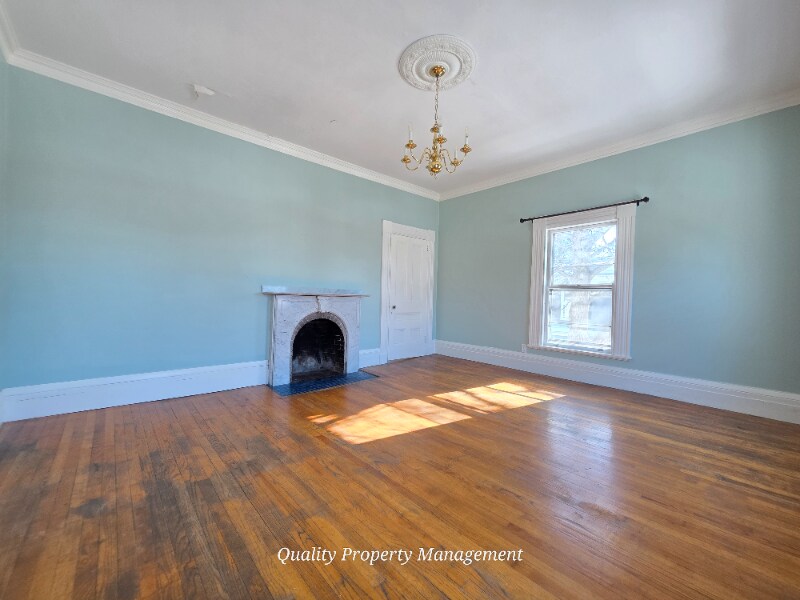 Building Photo - 157 Broadway