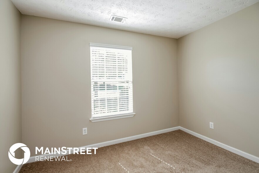Building Photo - 220 Wynfield Dr