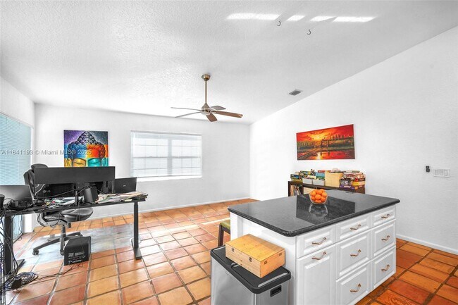 Building Photo - 9690 NW 39th St