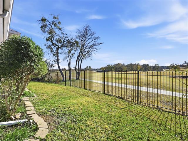 Building Photo - 10709 Whitestone Ranch Rd