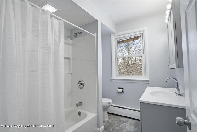 Building Photo - 239 Division St