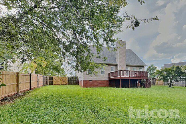Building Photo - 559 Heartland Ln