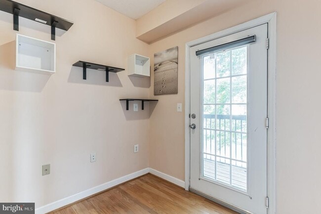 Building Photo - 11343 Aristotle Dr