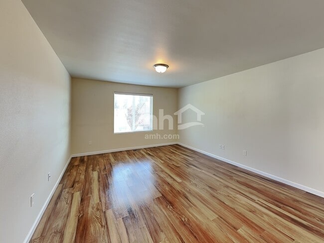 Building Photo - 16512 NE 91st St