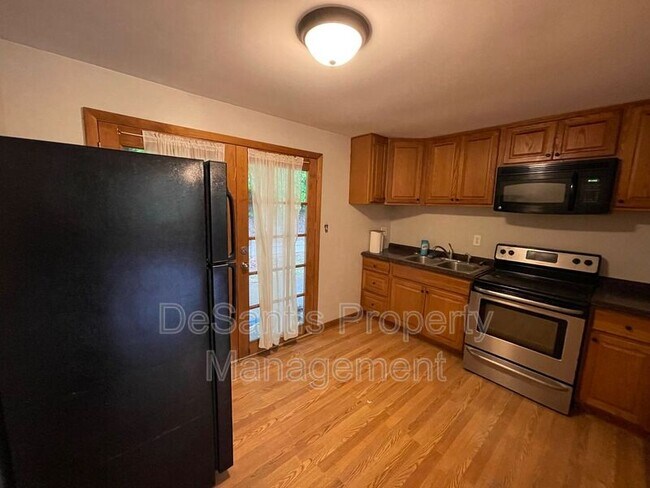 Building Photo - 3523 Conway Wallrose Rd